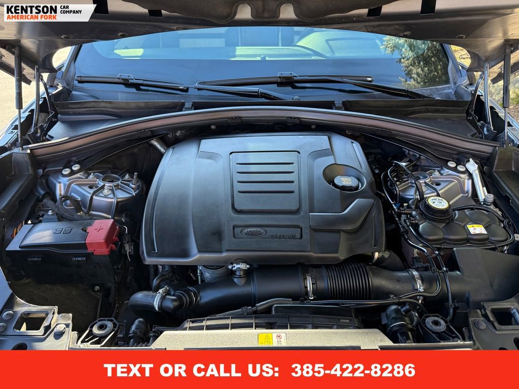 Used 2020 Land Rover Range Rover Velar R-Dynamic S image 40