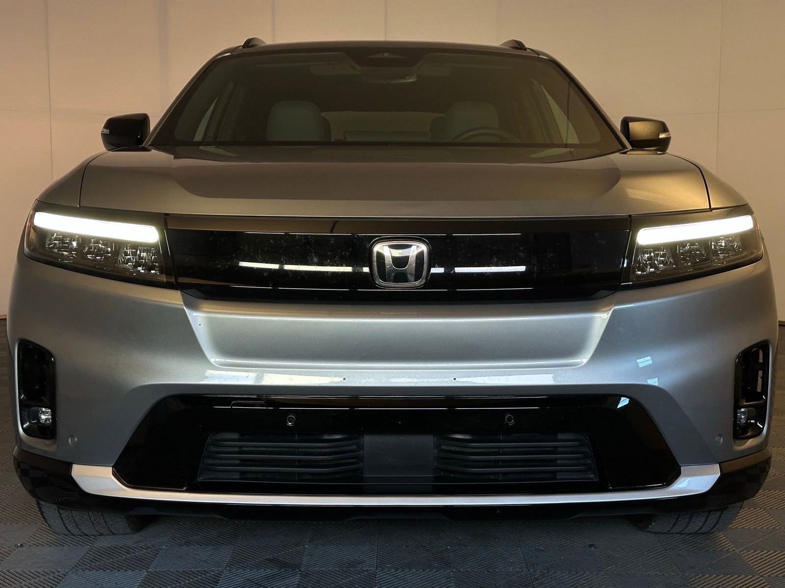 Used 2024 Honda Prologue Touring image 22