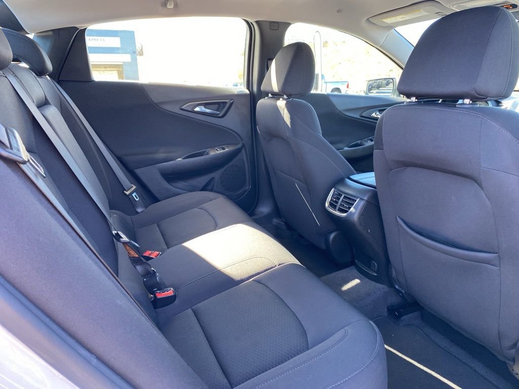 Used 2024 Chevrolet Malibu LT image 14