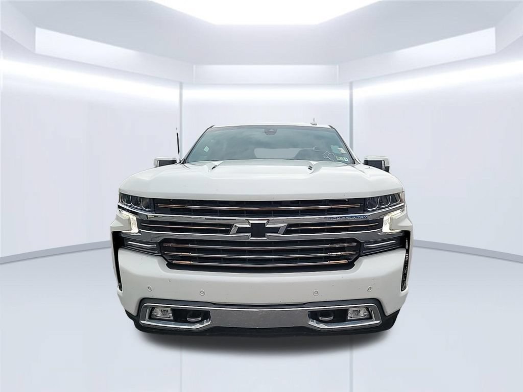 Used 2022 Chevrolet Silverado 1500 High Country w/ Safety Package II AWD/4WD image 9