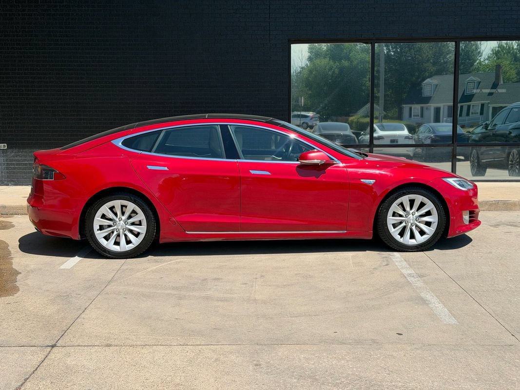 Used 2016 Tesla Model S 90D AWD/4WD image 6