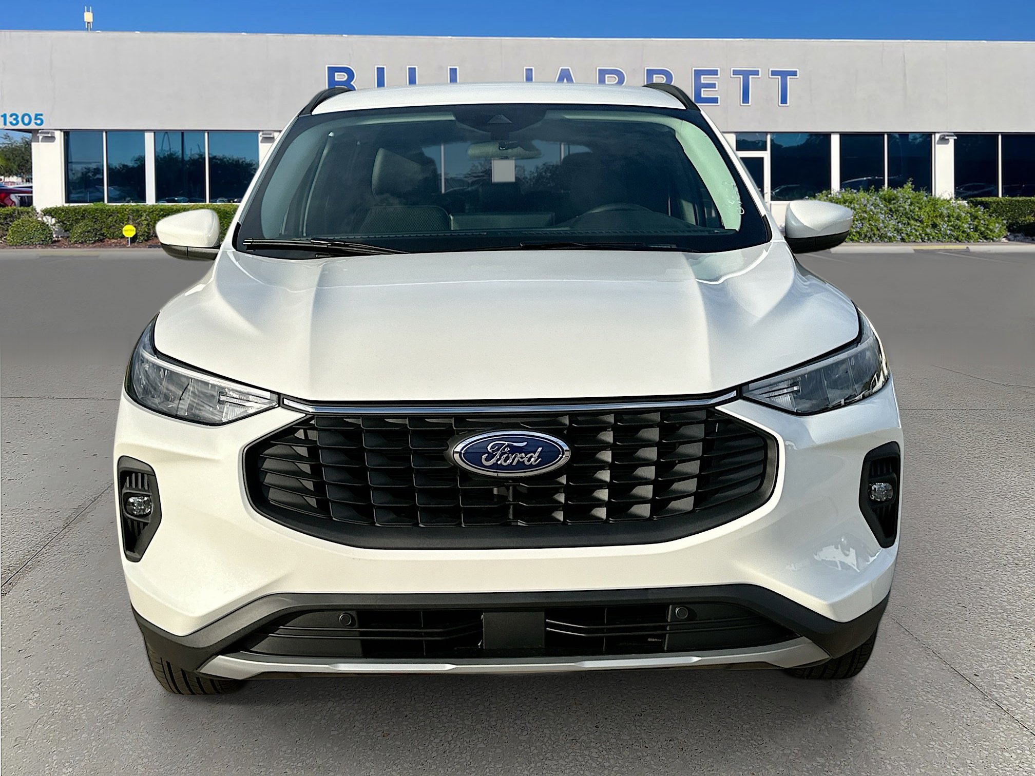 New 2026 Ford Escape SE image 2