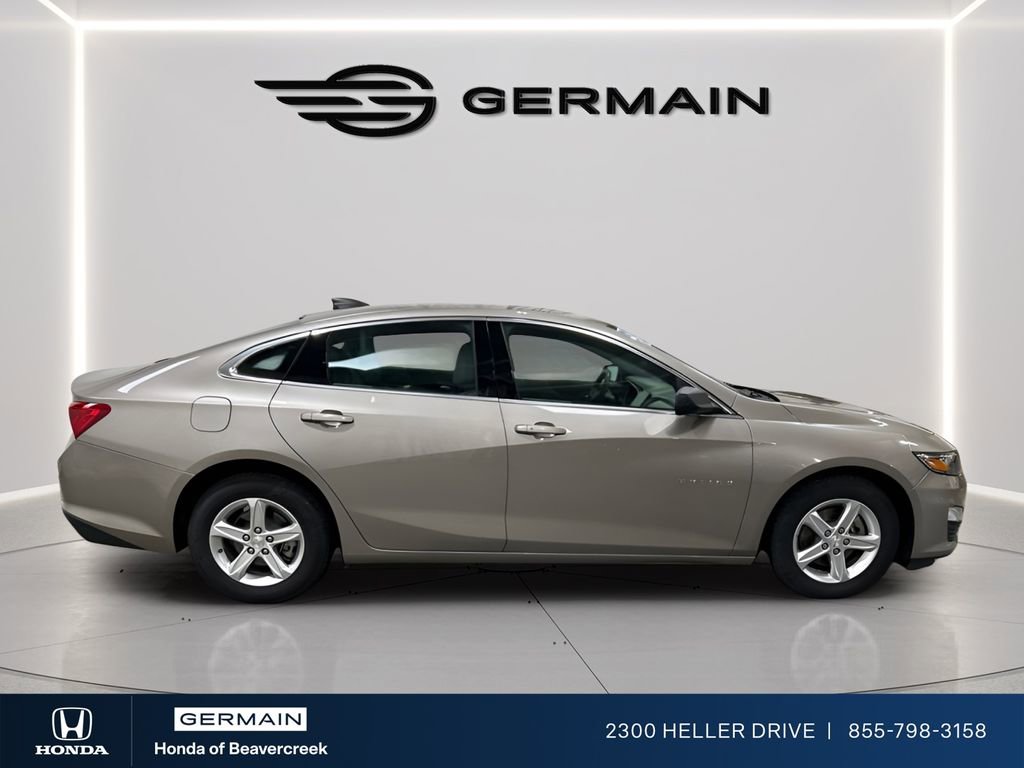 Used 2023 Chevrolet Malibu LS image 9