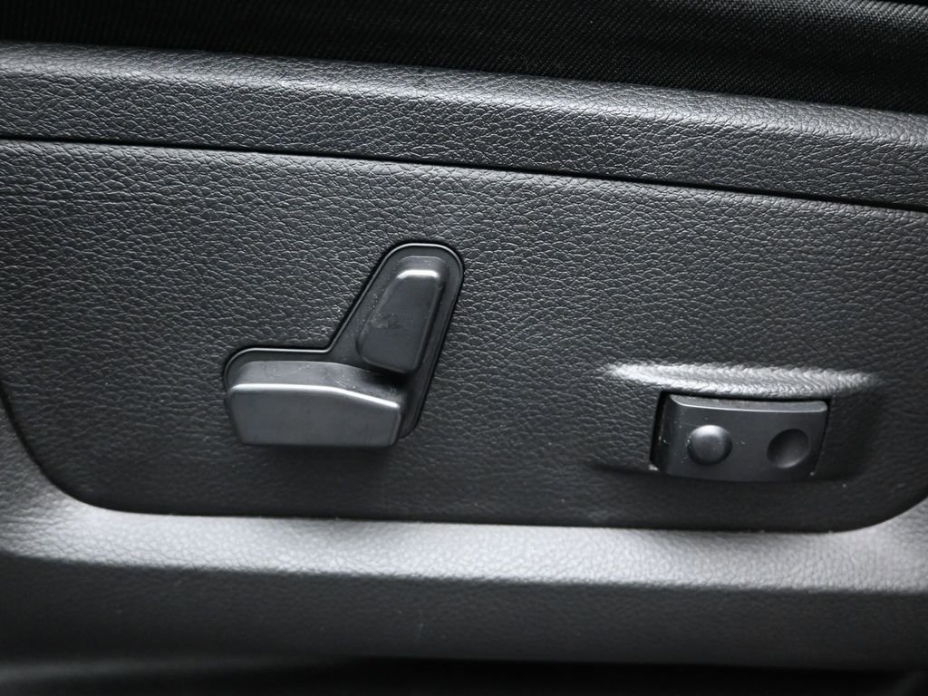 Used 2024 RAM 2500 Rebel w/ Level 2 Equipment Group image 10