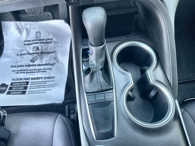 Used 2024 Toyota Camry LE w/ Convenience Package image 28