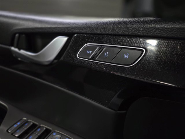 Used 2022 Hyundai Palisade Limited image 35