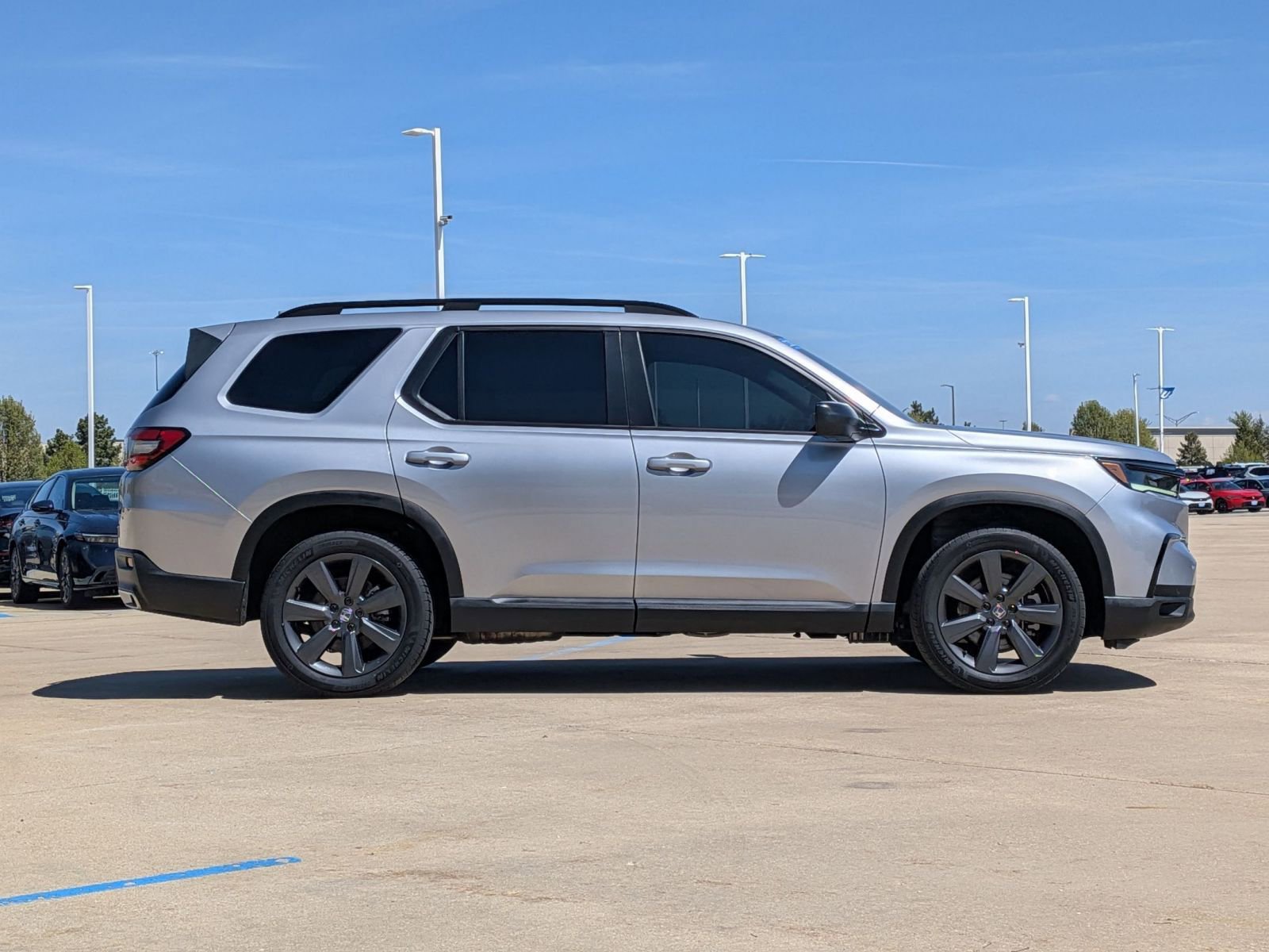 Certified 2023 Honda Pilot Sport image 5