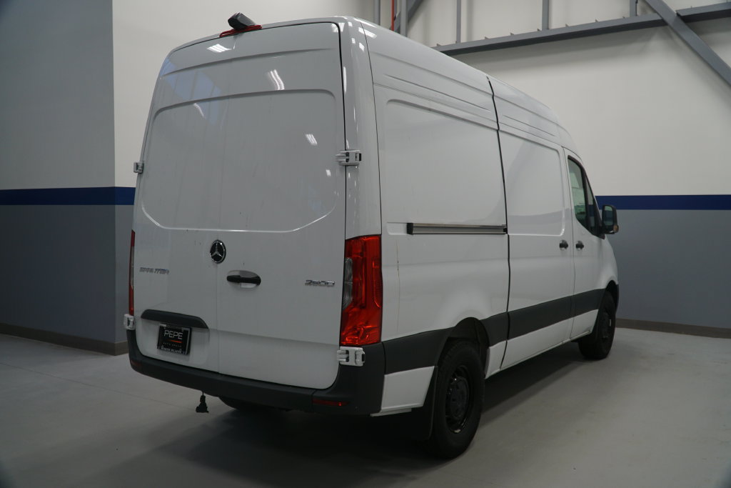 New 2025 Mercedes-Benz Sprinter 2500 image 6