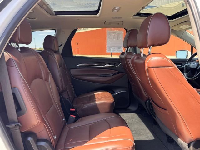 Used 2021 Buick Enclave Avenir w/ Avenir Technology Package AWD/4WD image 27