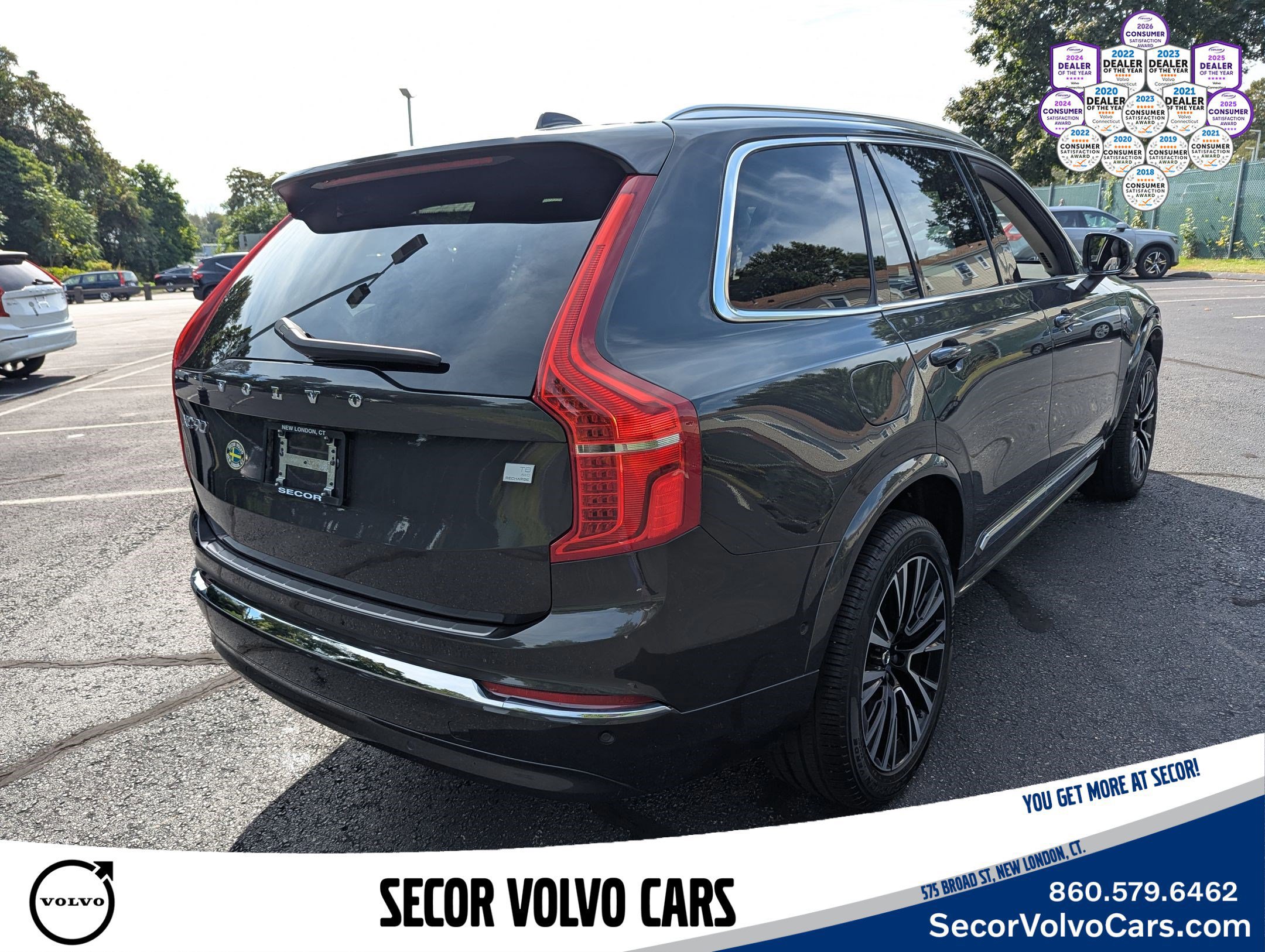 Certified 2024 Volvo XC90 T8 Plus w/ Protection Package Premier image 5