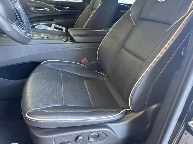 Used 2021 Cadillac Escalade Sport w/ Driver Assist Tech Package image 12