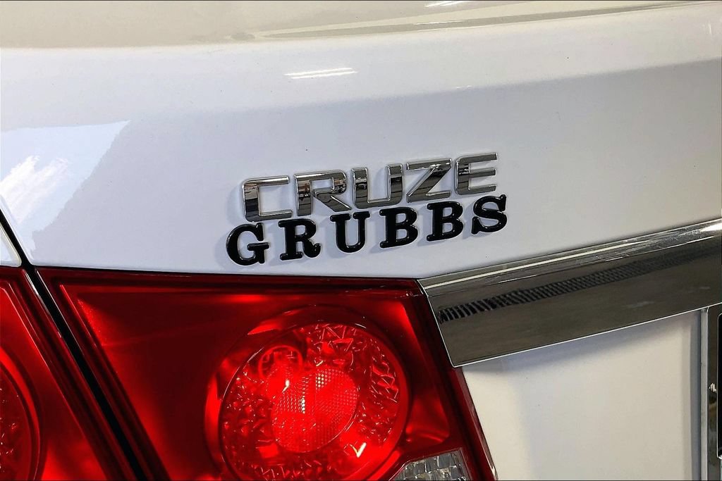 Used 2011 Chevrolet Cruze LTZ FWD image 40