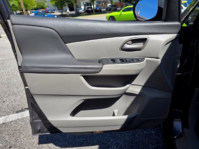 Used 2016 Honda Odyssey SE image 7