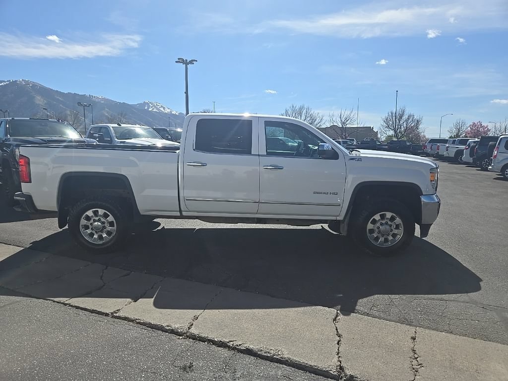 Used 2015 GMC Sierra 2500 SLT AWD/4WD image 4