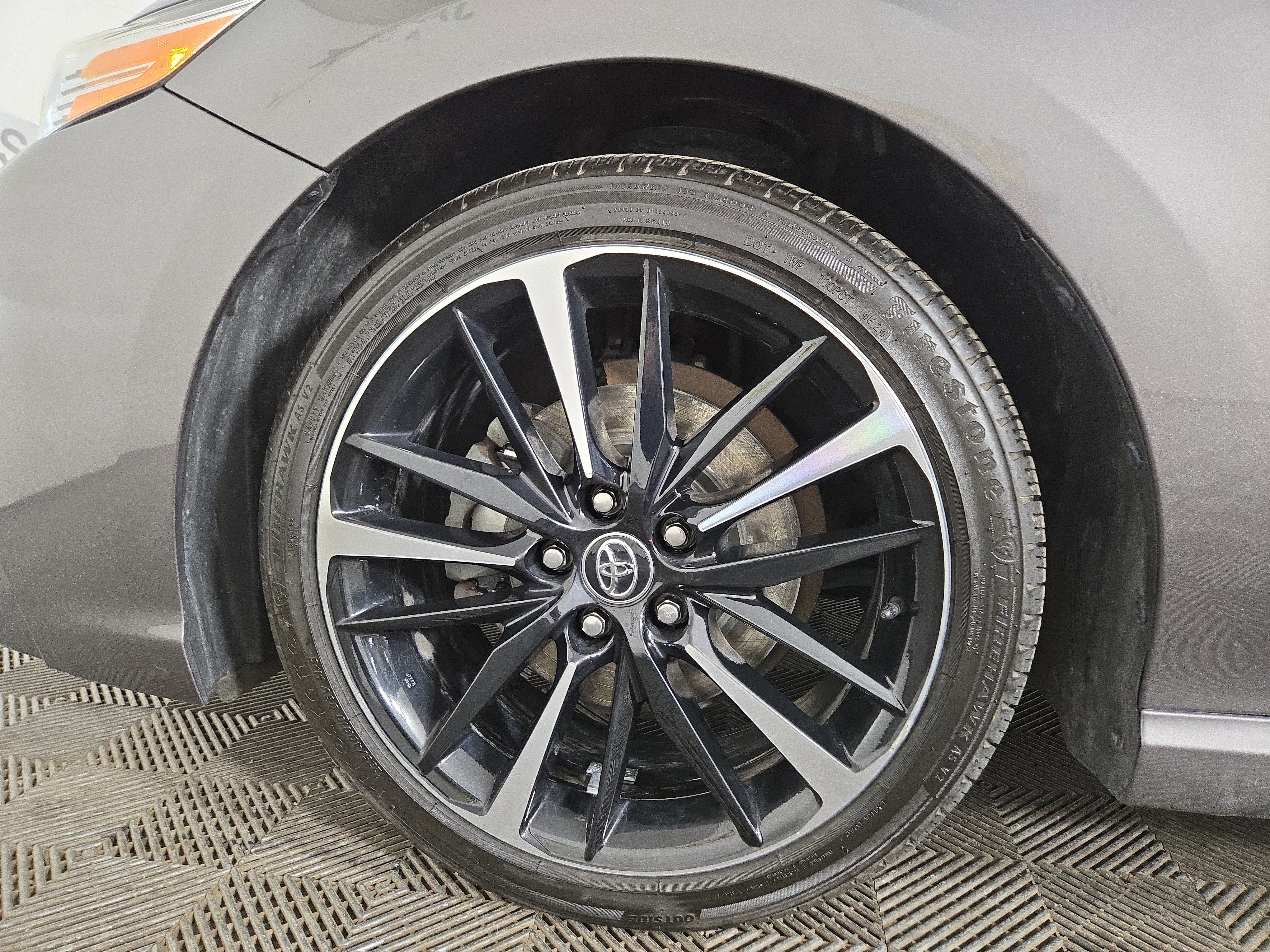 Used 2020 Toyota Camry XSE w/ Blackout Package image 34