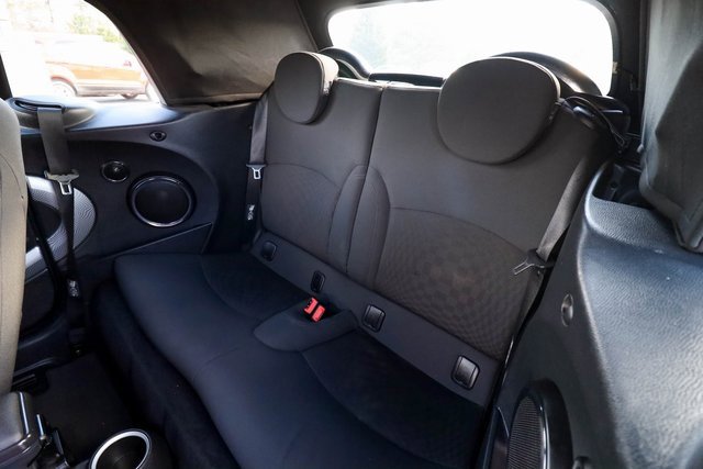 Used 2010 MINI Cooper S image 33
