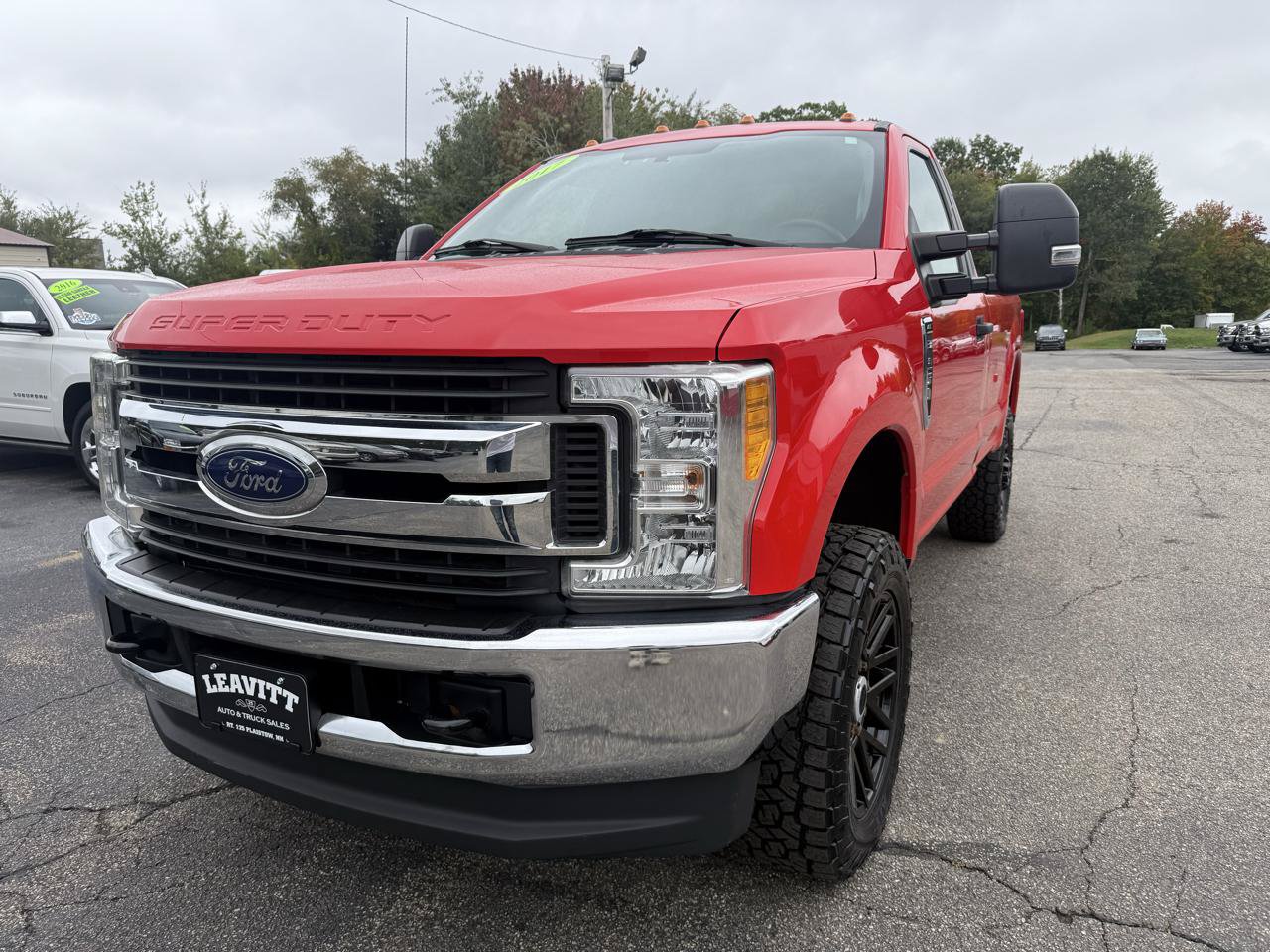Used 2017 Ford F250 XLT w/ FX4 Off-Road Package AWD/4WD image 3