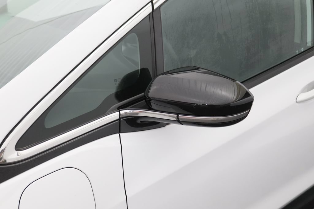 Used 2023 Chevrolet Bolt LT w/ Driver Confidence Package FWD image 11