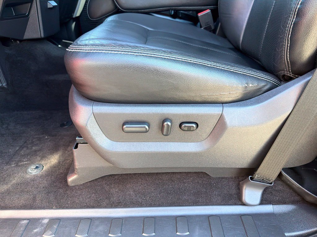Used 2016 Ford F250 Lariat w/ Lariat Interior Package AWD/4WD image 17