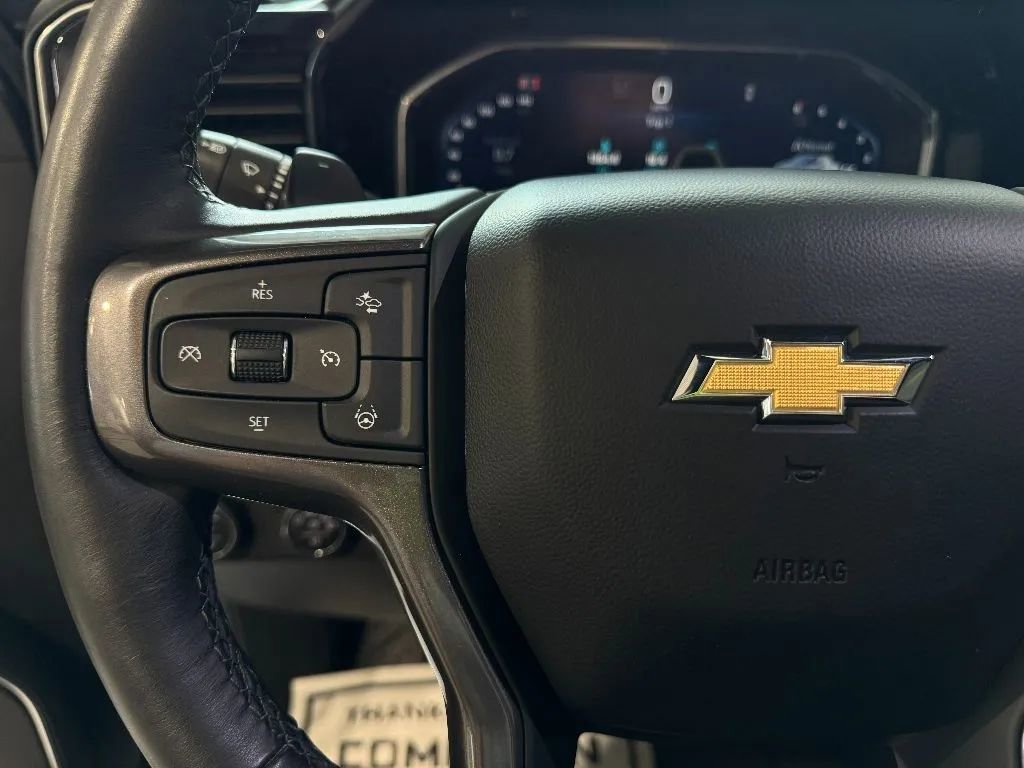 Used 2024 Chevrolet Silverado 1500 High Country w/ Technology Package image 14