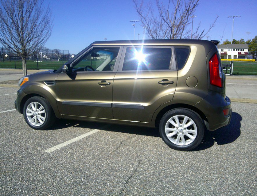 Used 2012 Kia Soul + image 24