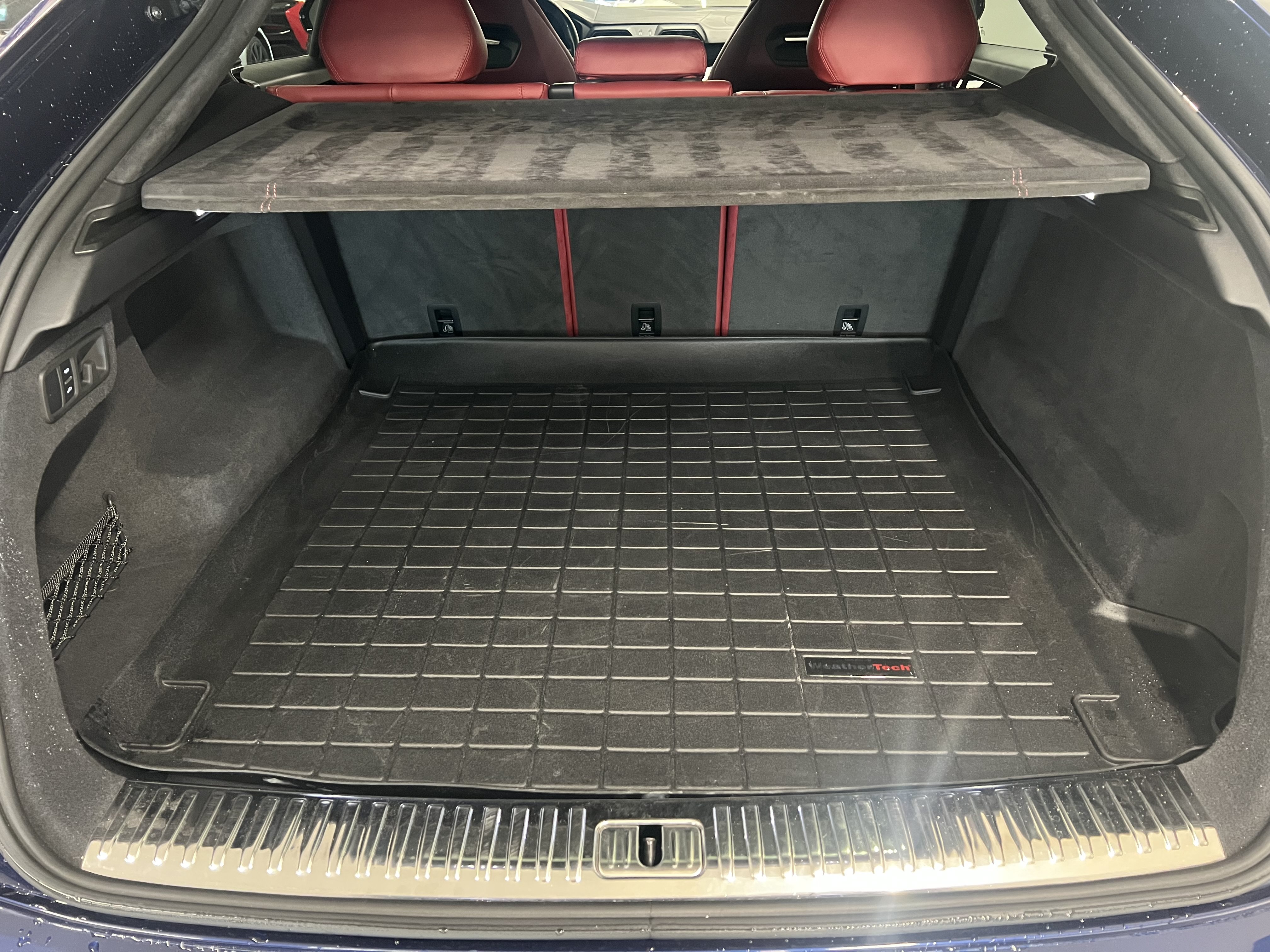Used 2019 Lamborghini Urus AWD/4WD image 9