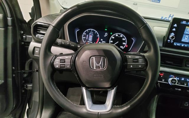 Used 2023 Honda Pilot EX-L image 32