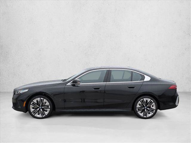 Used 2026 BMW 530i xDrive w/ Premium Package AWD/4WD image 5