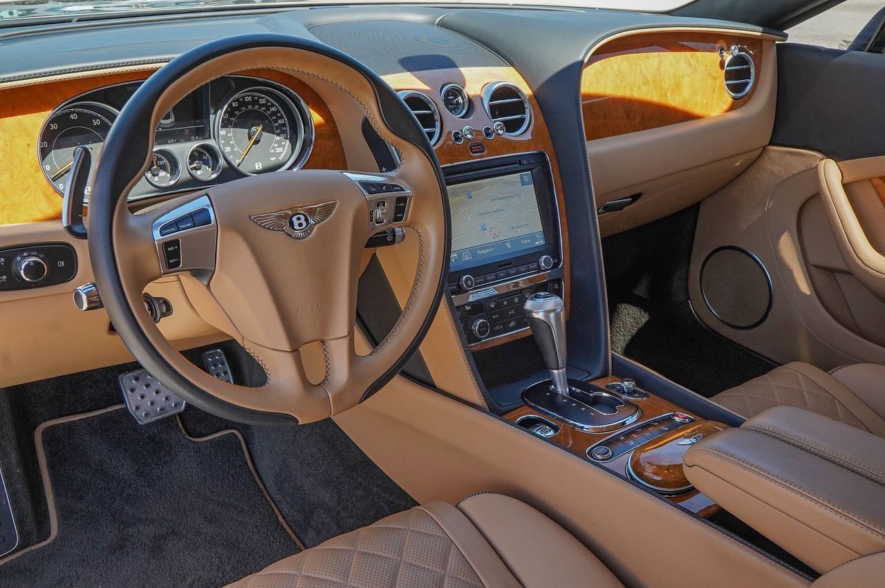 Used 2016 Bentley Continental GT image 16