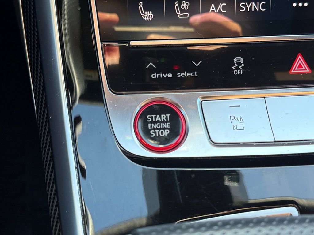 Used 2021 Audi RS Q8 image 29