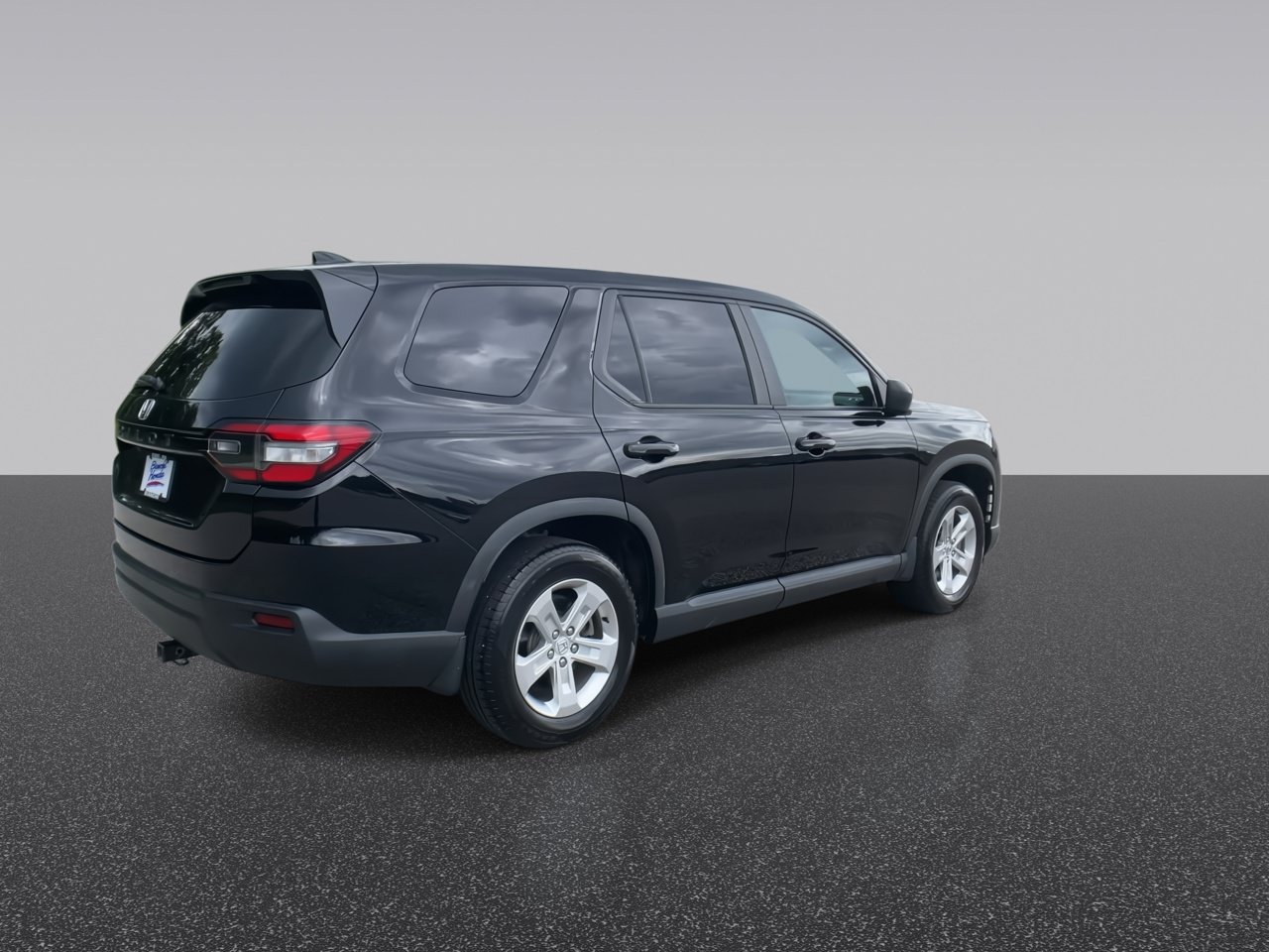 Certified 2023 Honda Pilot LX image 9