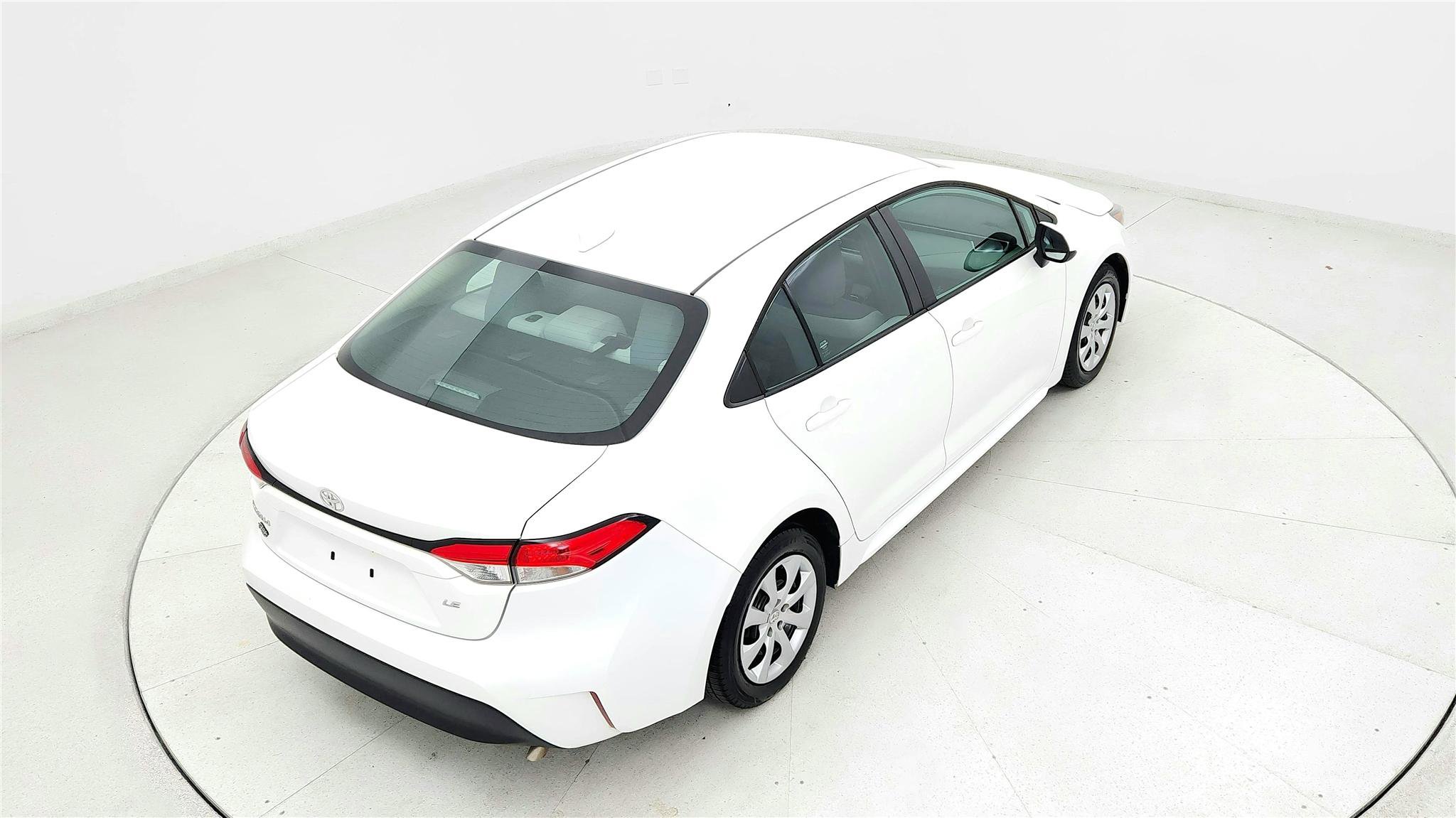 Used 2023 Toyota Corolla LE FWD image 17