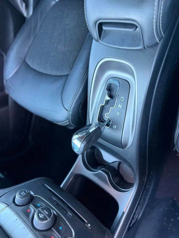 Used 2018 Dodge Journey Crossroad image 17