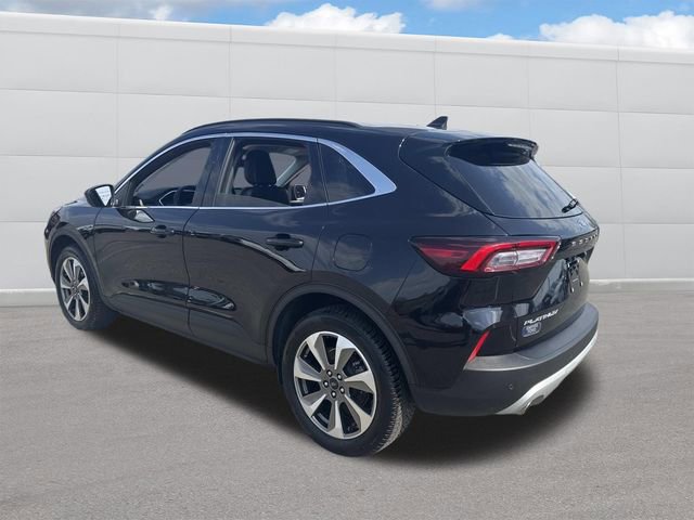 Used 2025 Ford Escape Platinum AWD/4WD image 3