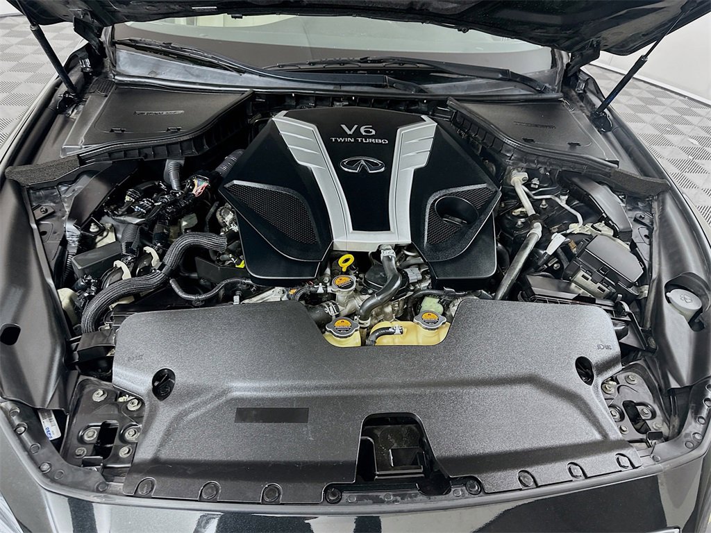 Used 2017 INFINITI Q50 3.0t Premium w/ Driver Assistance Package image 31