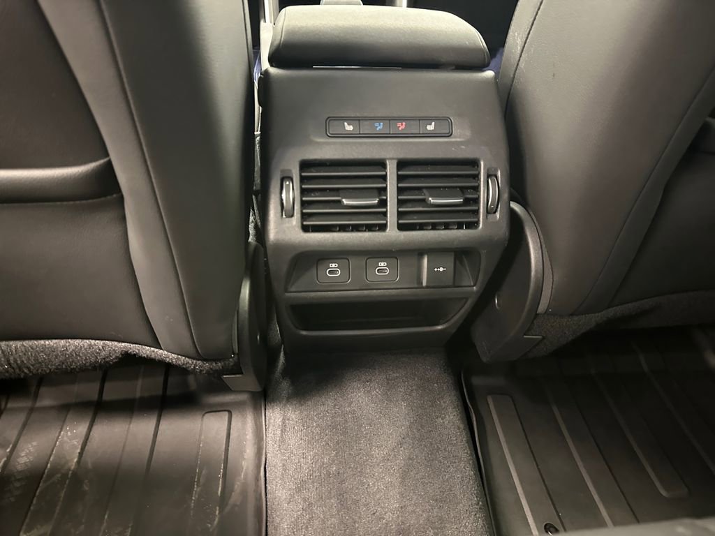 Used 2024 Land Rover Discovery Sport S AWD/4WD image 20