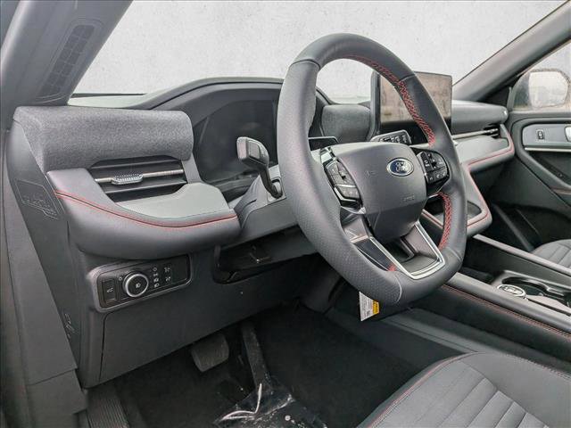 New 2026 Ford Explorer ST-Line w/ ST-Line Street Pack image 3