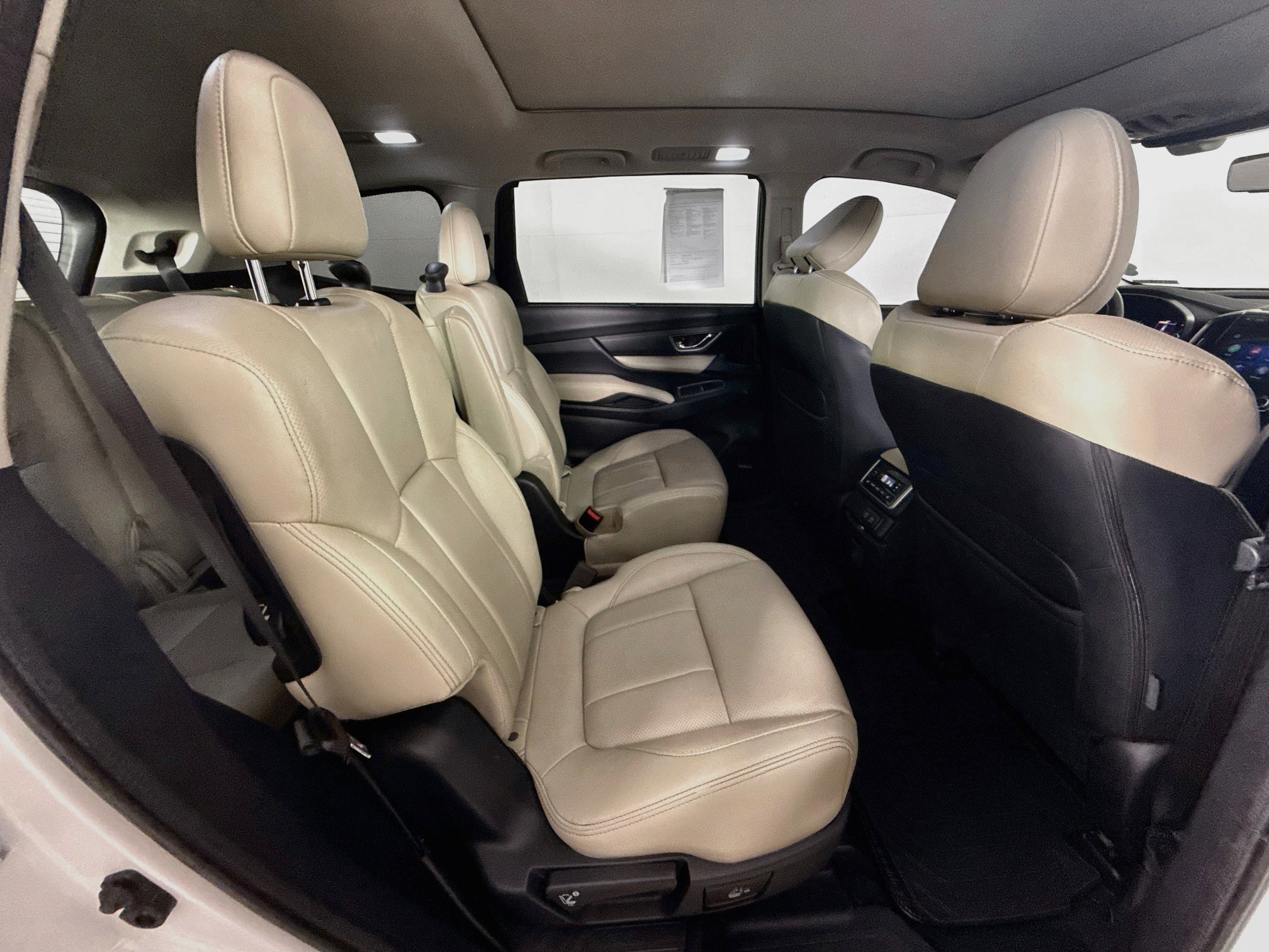 Used 2021 Subaru Ascent Limited w/ Technology Package AWD/4WD image 37