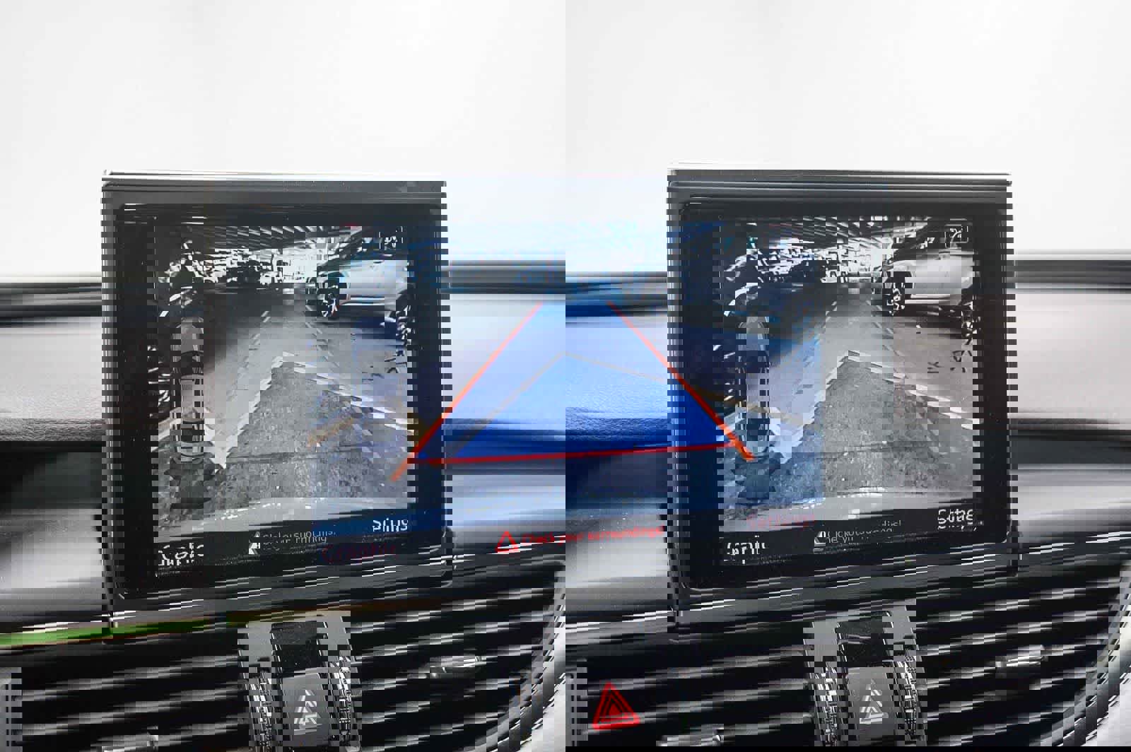 Used 2018 Audi A6 3.0T Premium Plus w/ Competition Package image 26