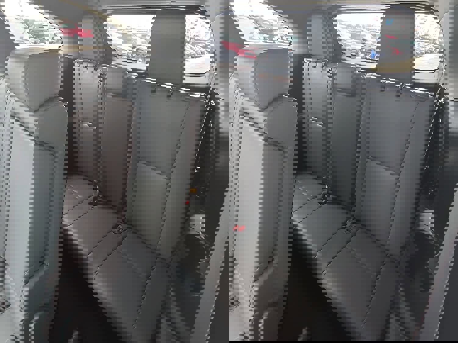 Used 2023 Toyota Highlander XLE image 22