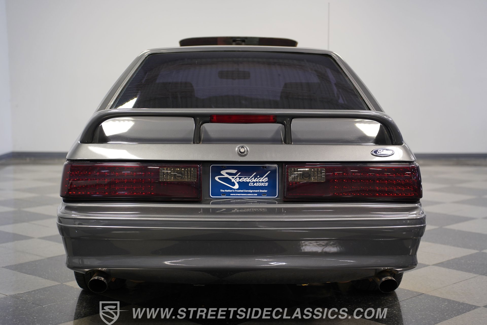 Used 1987 Ford Mustang GT RWD image 26