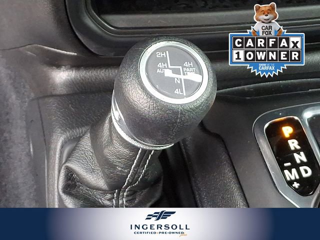 Used 2024 Jeep Wrangler Unlimited image 11