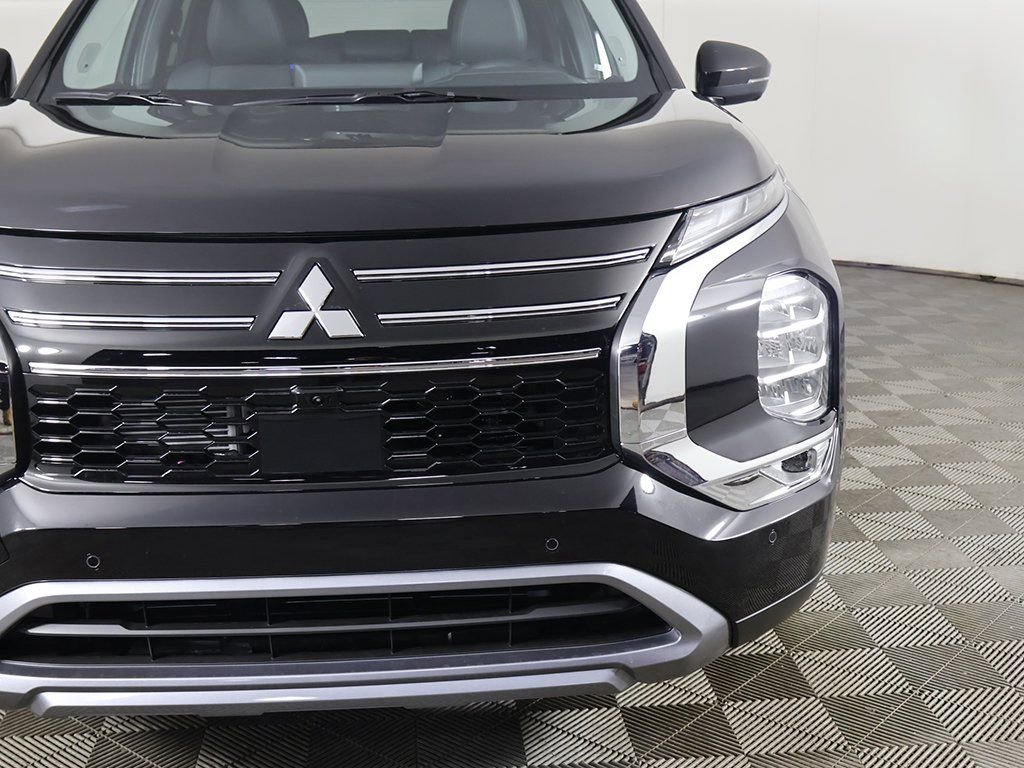 New 2026 Mitsubishi Outlander SE FWD image 14