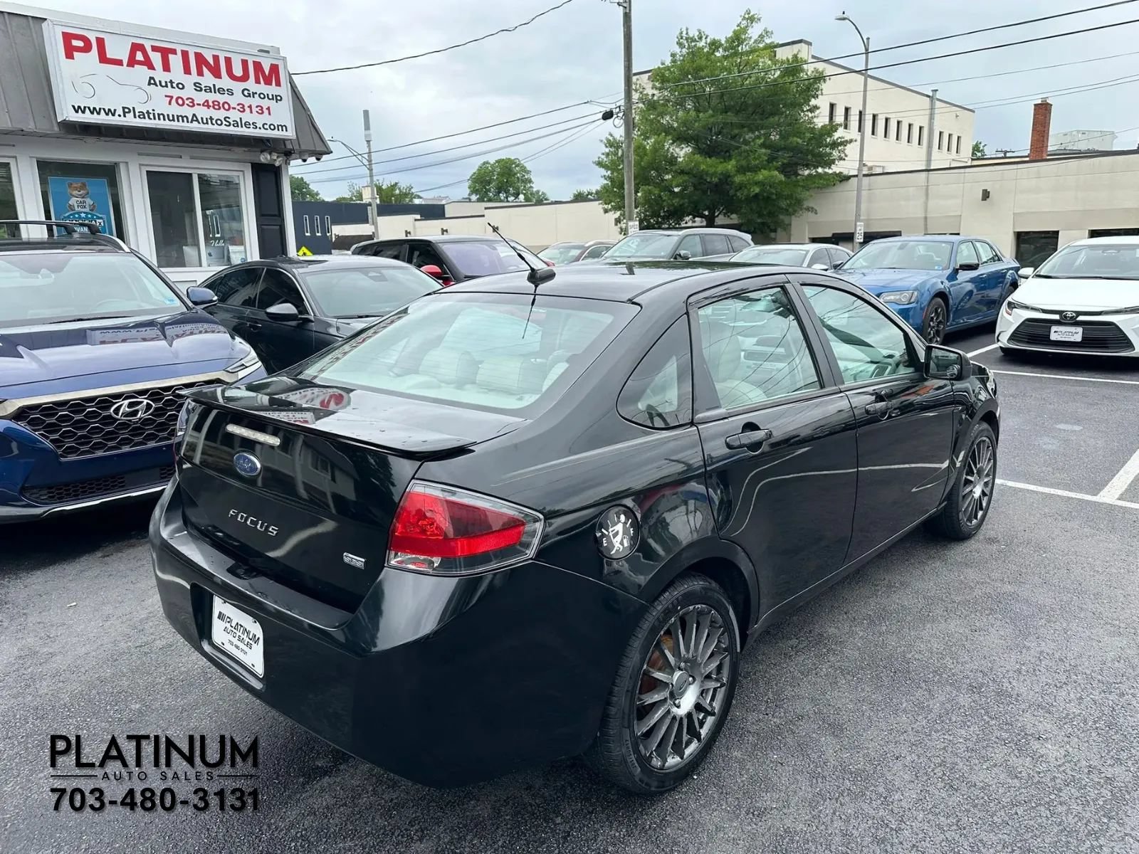 Used 2011 Ford Focus SES w/ 401A Rapid Spec Order Code FWD image 5