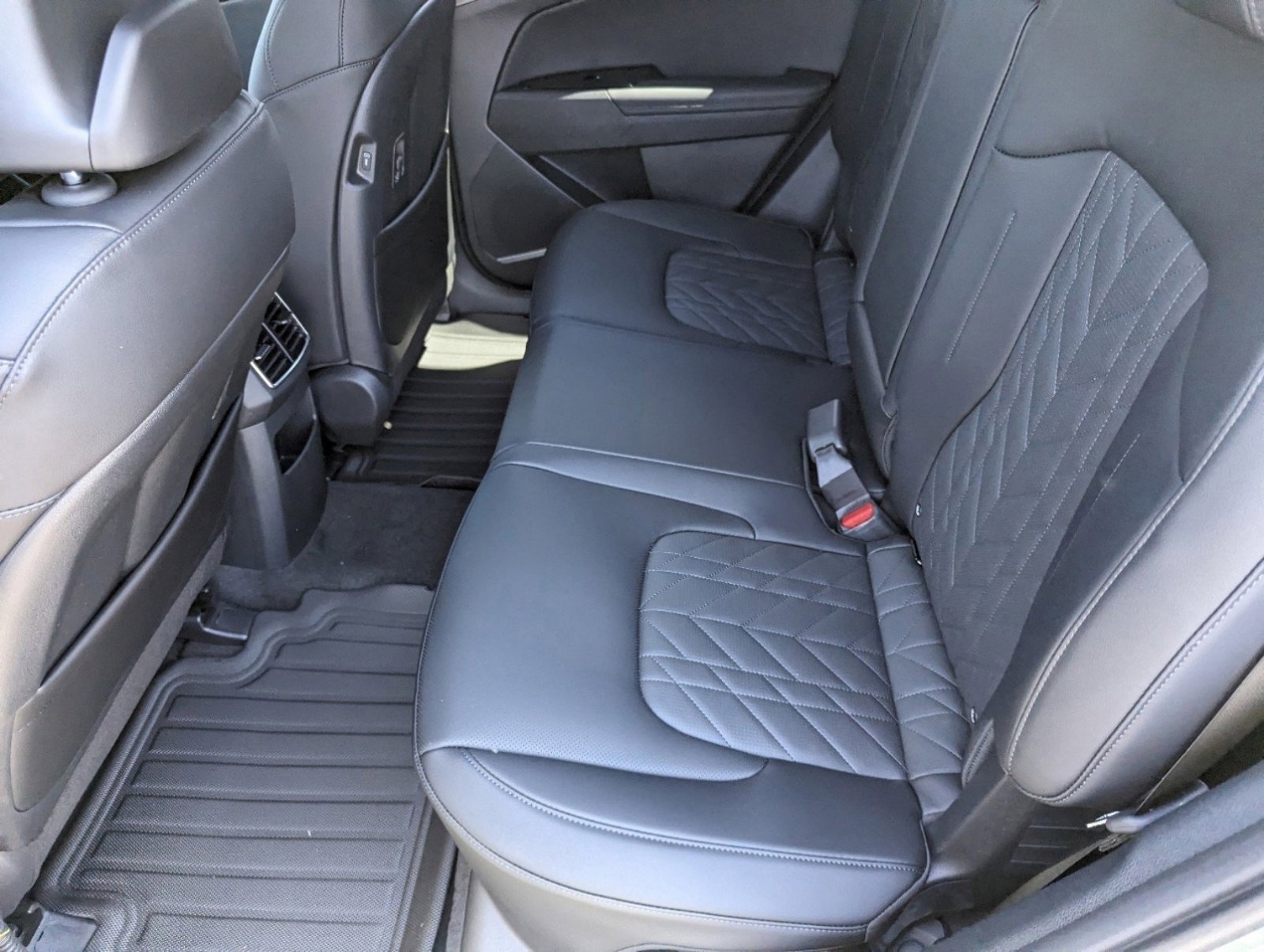 Used 2024 Kia Sportage X-Line image 16