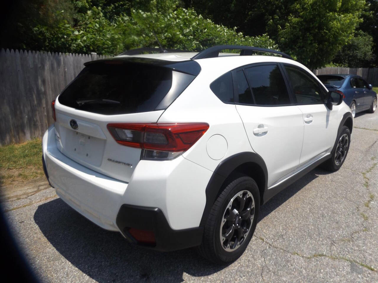 Used 2023 Subaru Crosstrek 2.0i image 7