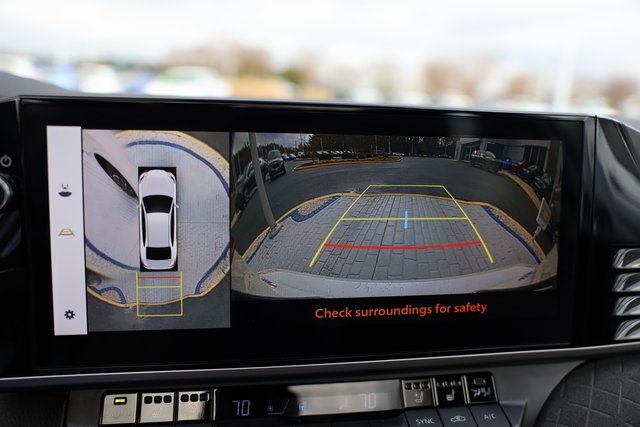 Used 2025 Toyota Camry XLE image 27