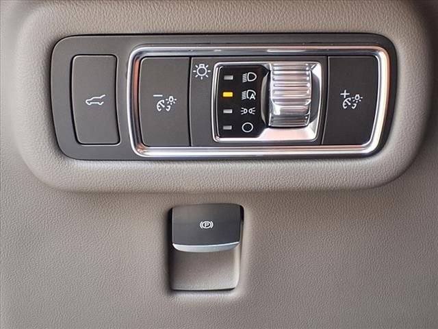 New 2025 Lincoln Nautilus Black Label w/ Jet Appearance Package AWD/4WD image 10