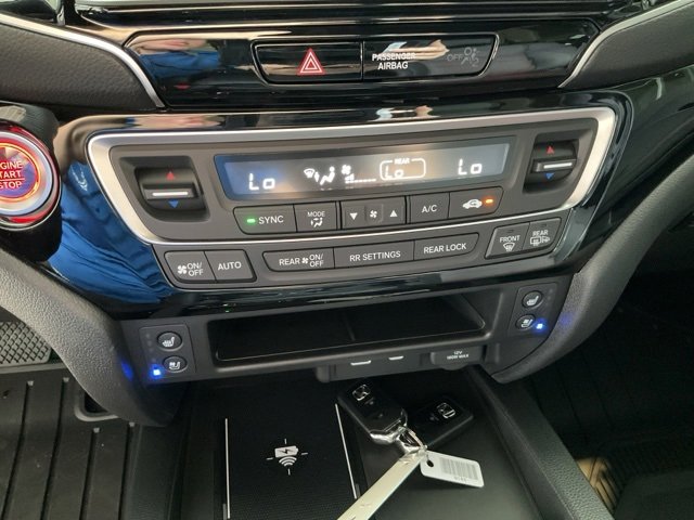New 2026 Honda Ridgeline Black Edition image 15