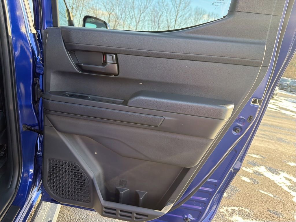 Used 2025 Toyota Tacoma SR5 image 23